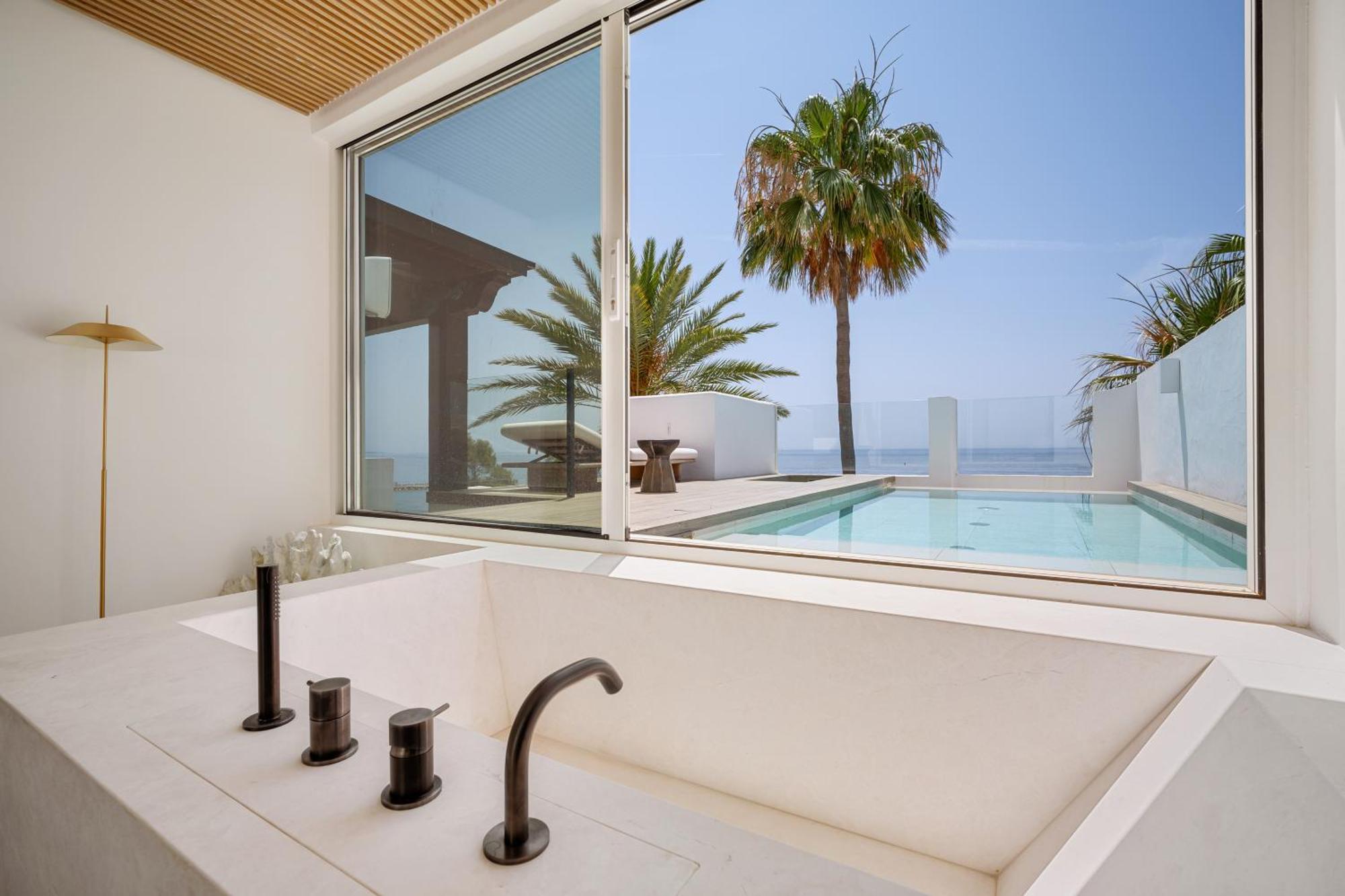 Orquidea 21 A Luxurious Duplex In Persian Gardens Puente *