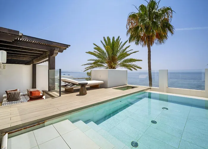 Orquidea 21 A Luxurious Duplex In Persian Gardens Puente Romano